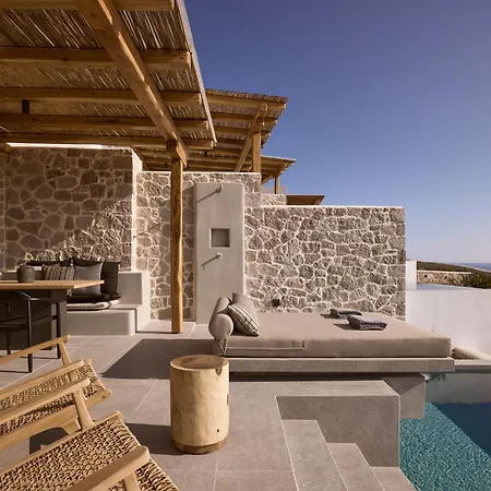 Kemelia アパートホテル 4*