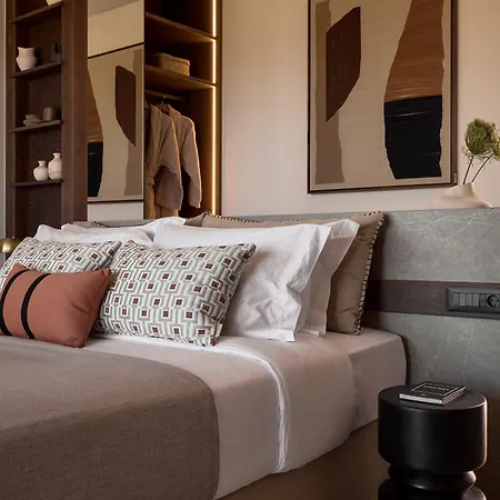 Kemelia アパートホテル Triovasálos